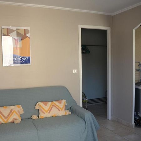 Les Pieds Dans L'Eau Apartment Saint-Cyr-sur-Mer Luaran gambar