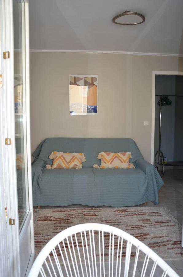 Les Pieds Dans L'Eau Apartment Saint-Cyr-sur-Mer Luaran gambar